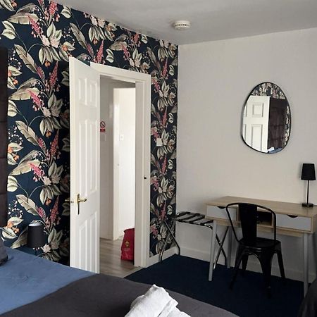 Crown Street Getaway Ayr Exterior foto